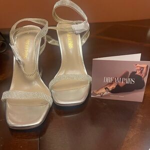 Dream Pairs Glittering Silver Heels